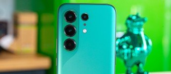 Tecno Phantom V Fold 2 ডিসপ্লে এবং হিঞ্জ
