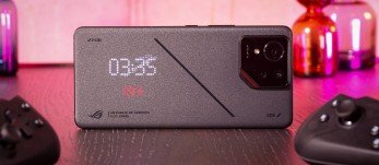 Asus ROG Phone 9 Front View